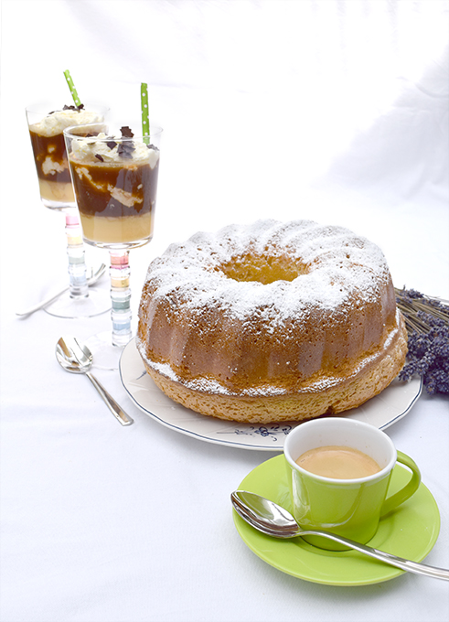Eierlikörkuchen Kaffee Eierrlikör Sahne Espressotasse