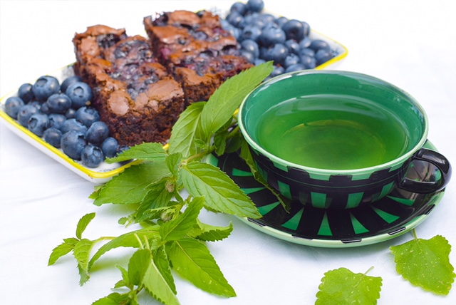 Schokokuchen mit Beeren